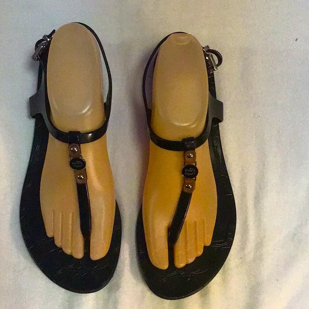 Thong coach sandals